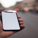 Jak podsłuchać telefon bez dostępu do niego?
